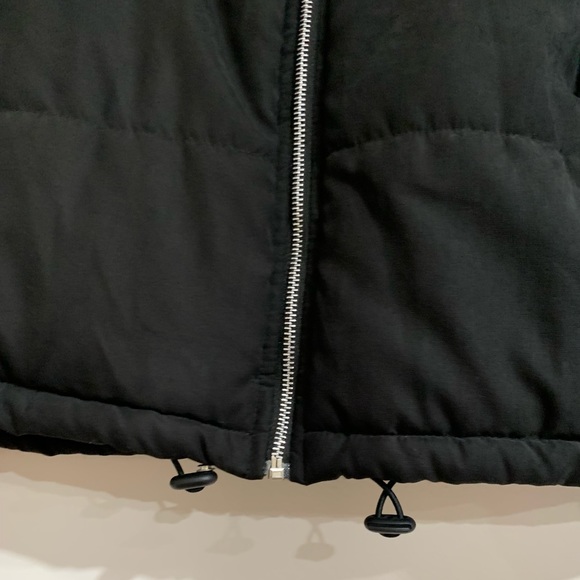 Black Peach Skin Cropped Bubble Puffer Jacket by Pretty Little Thing. Size 6 - Picture 10 of 11